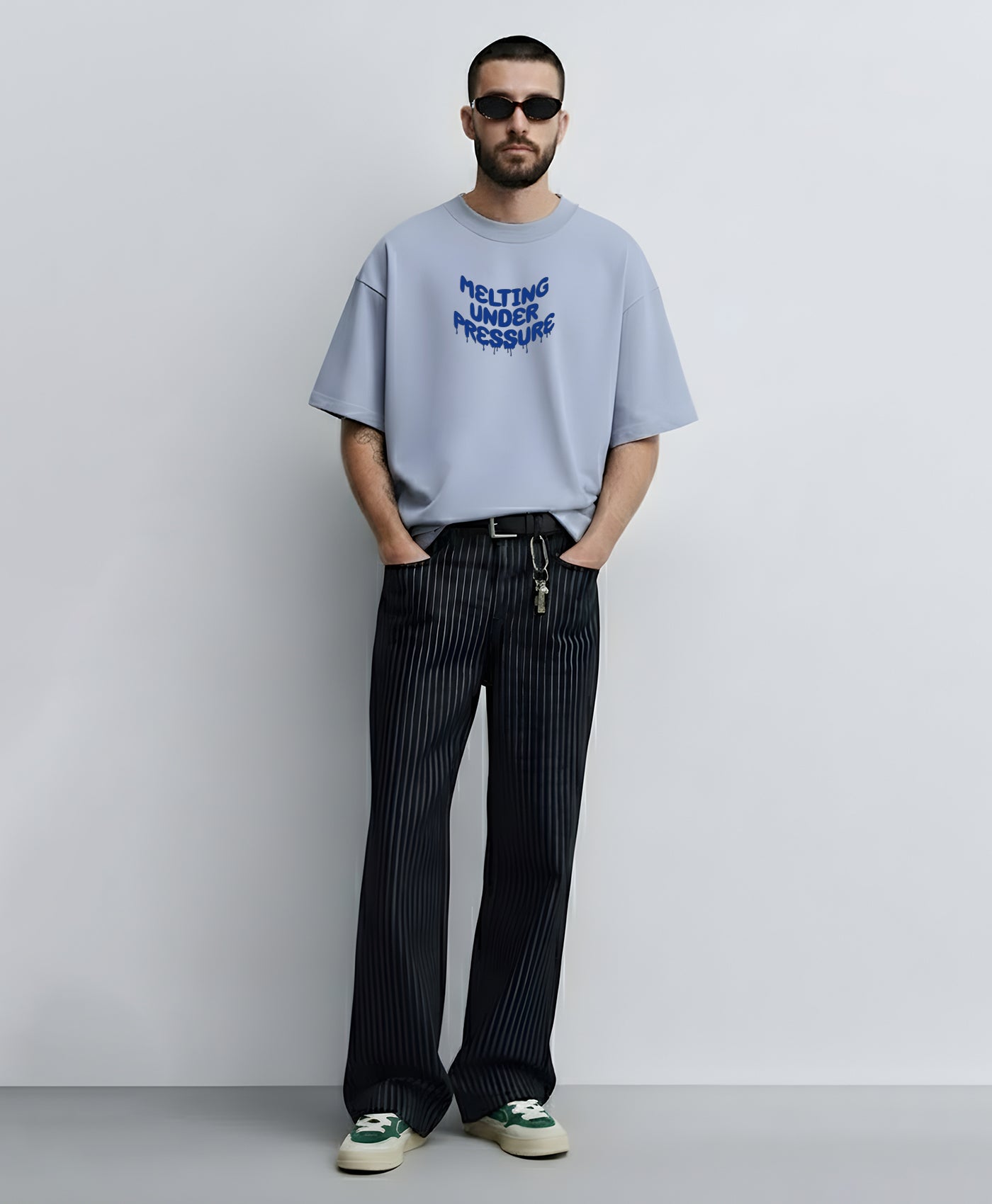 Under Pressure OVERSIZED T-SHIRT