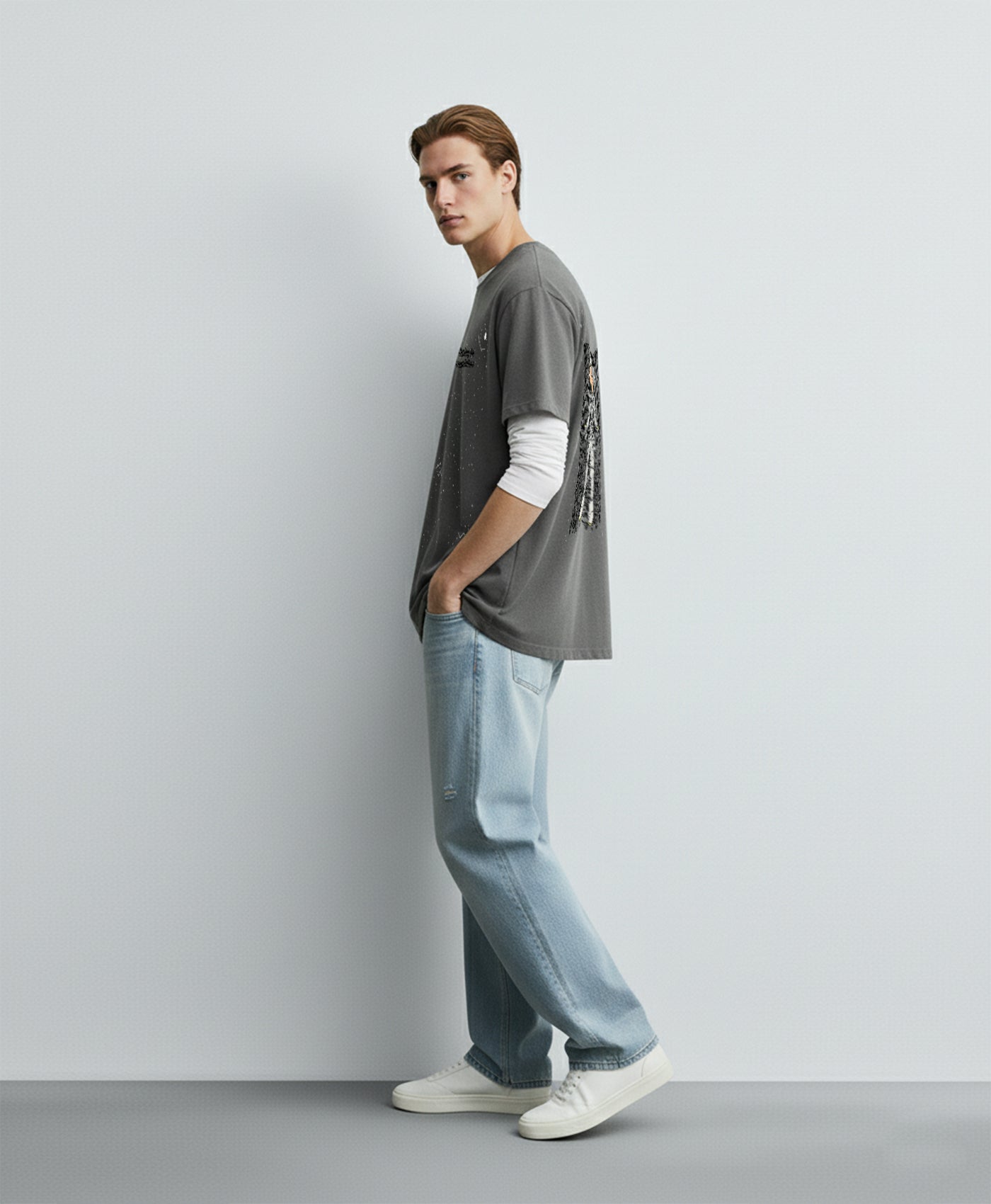 Chasing constellations  OVERSIZED T-SHIRT