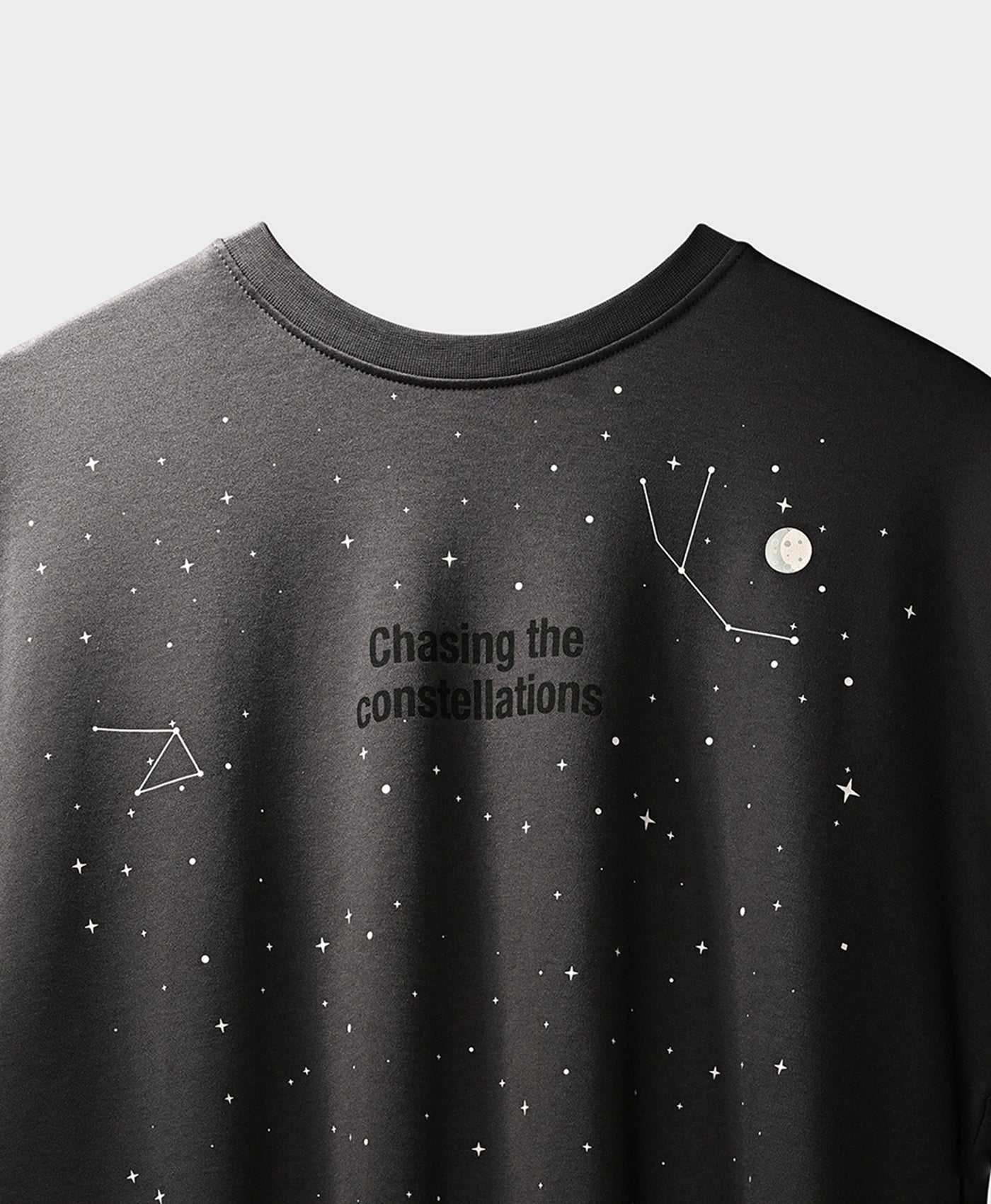 Chasing constellations  OVERSIZED T-SHIRT